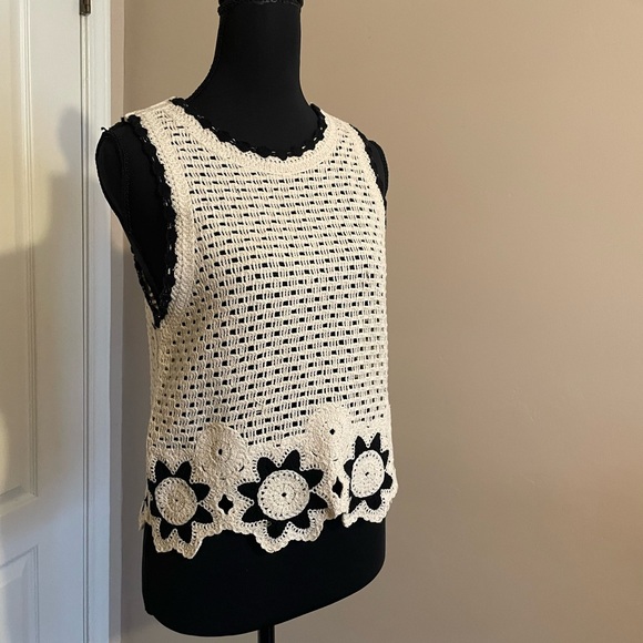 RD Style Cotton Blend Open Stitch Crochet Floral Sweater Cream Black Size XS - Picture 5 of 12